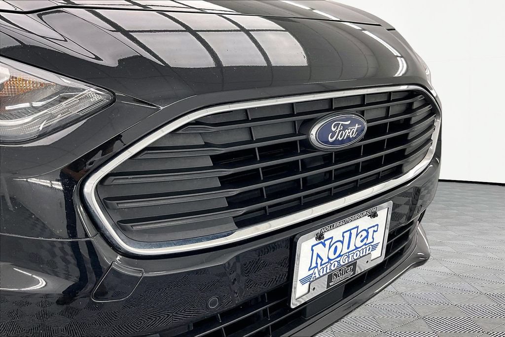 Certified 2023 Ford Transit Connect Titanium w/ Trailer Tow Package FWD image 29