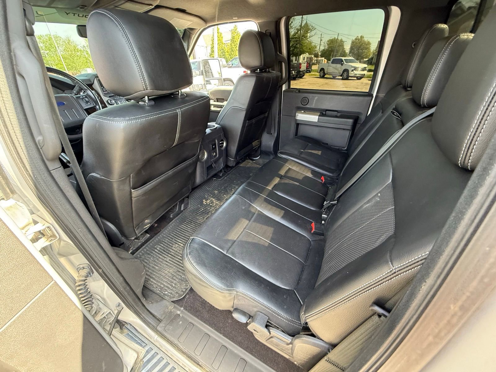 Used 2014 Ford F350 Lariat w/ Chrome Package image 25