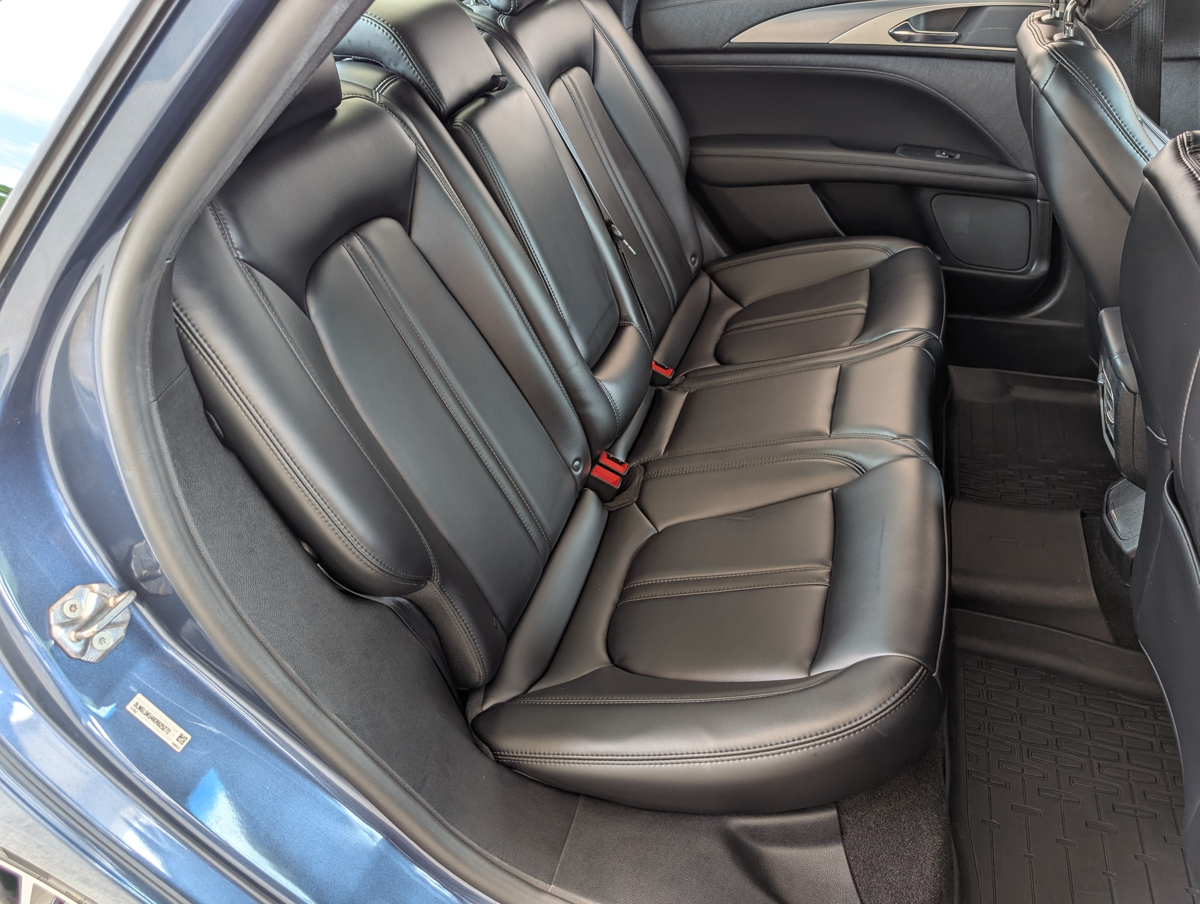 Used 2019 Lincoln MKZ Premiere FWD image 19