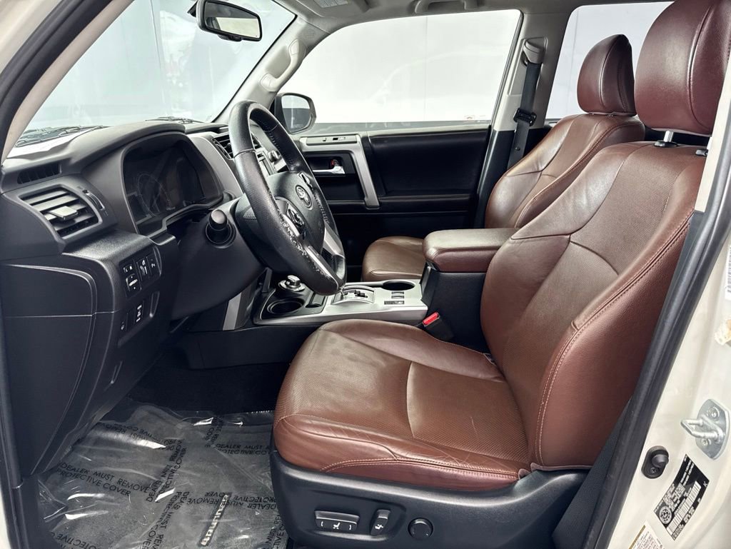 Used 2016 Toyota 4Runner Limited AWD/4WD image 13