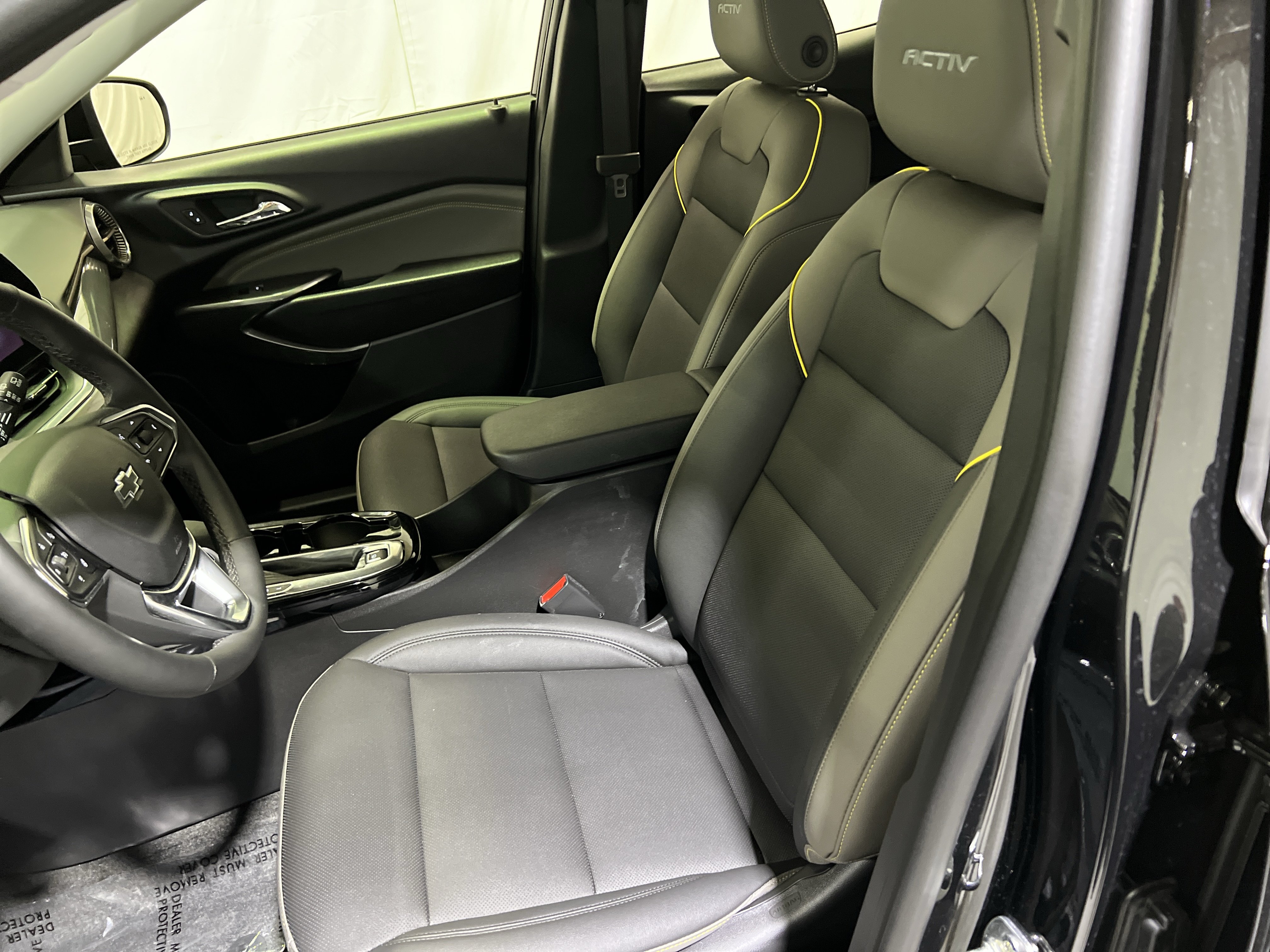 Certified 2026 Chevrolet Trax ACTIV w/ Sunroof Package FWD image 18