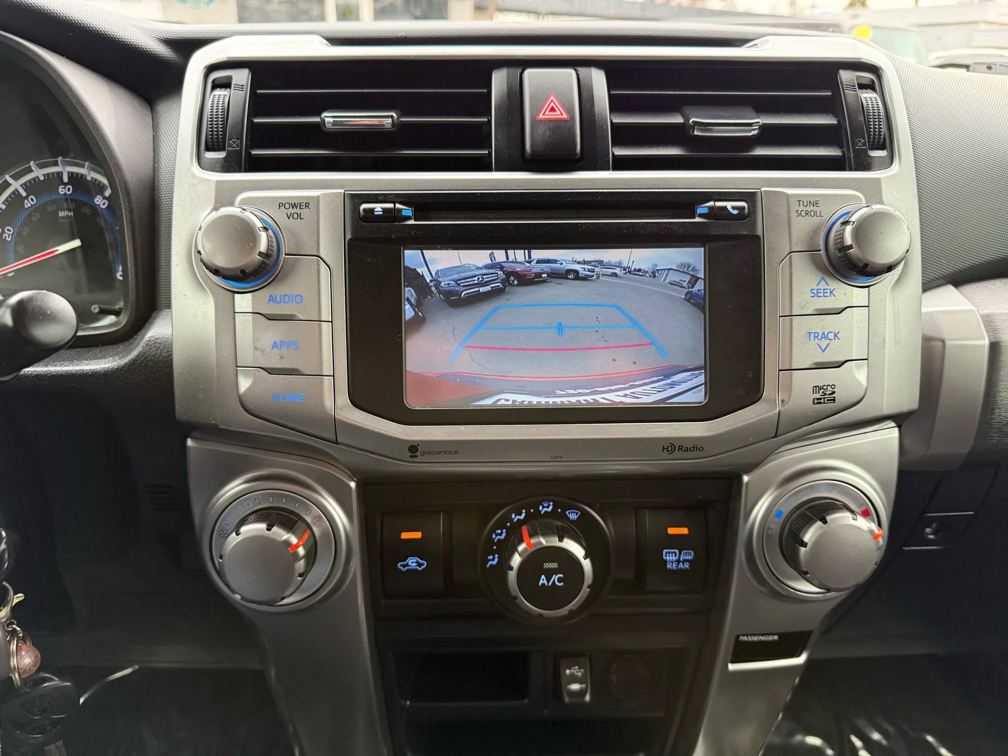 Used 2015 Toyota 4Runner SR5 image 36