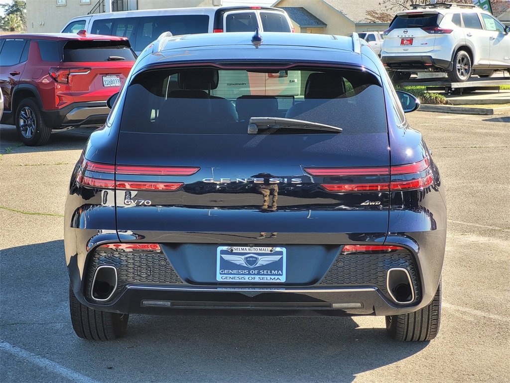 Used 2023 Genesis GV70 2.5T w/ Select Package image 6