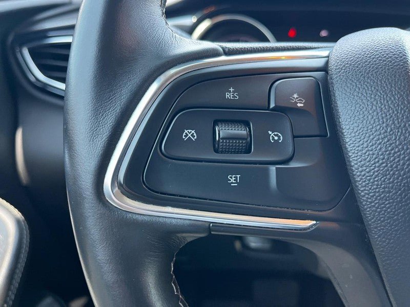 Used 2022 Buick Encore GX Preferred w/ Sport Touring Package image 16