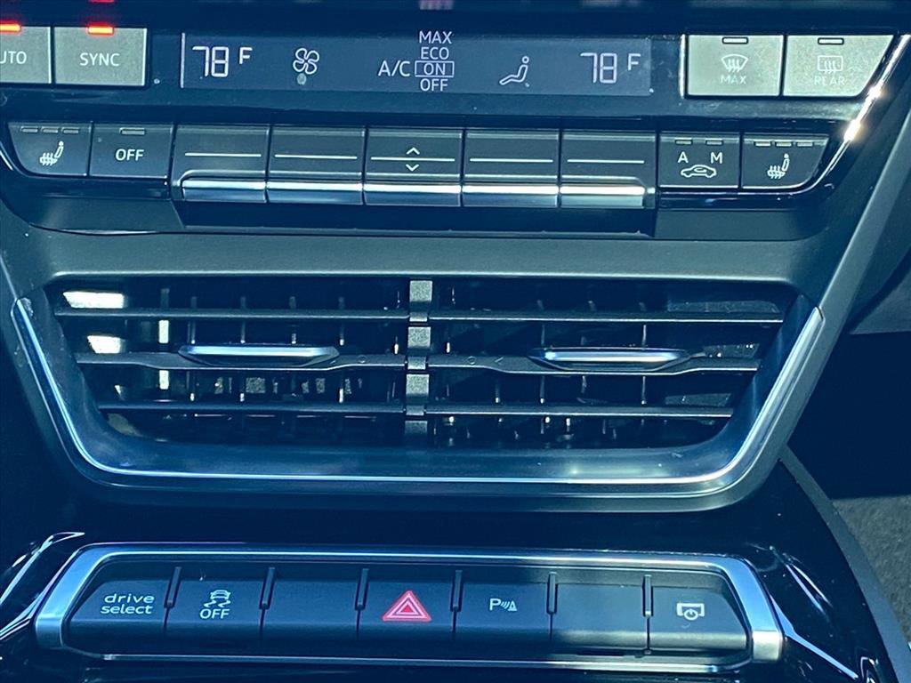 Used 2022 Audi e-tron GT Premium Plus image 6