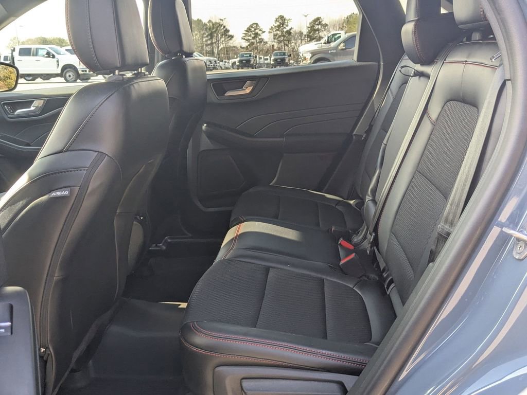 Used 2025 Ford Escape ST-Line Select image 27