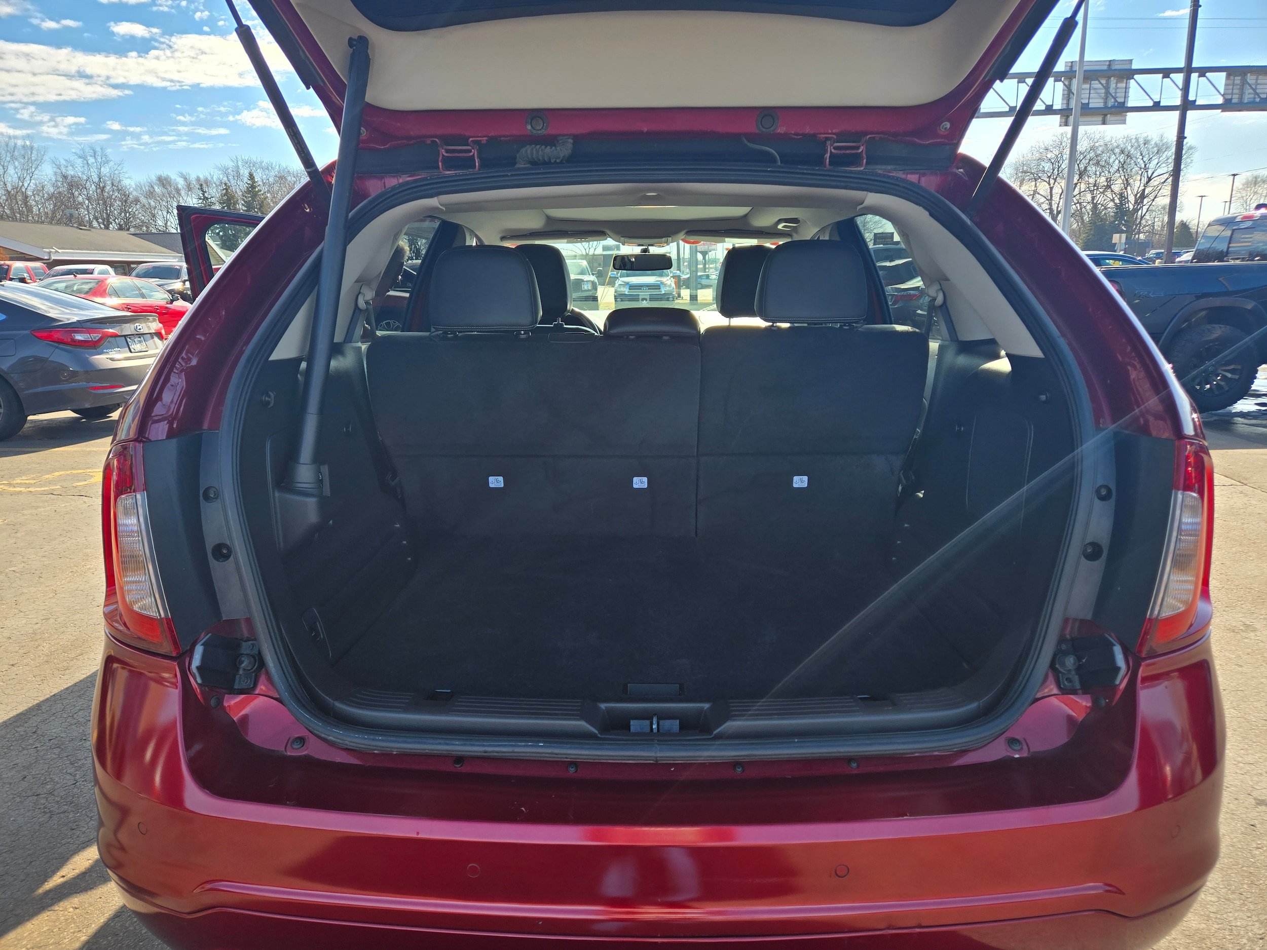Used 2014 Ford Edge Sport w/ Driver Entry Package AWD/4WD image 13