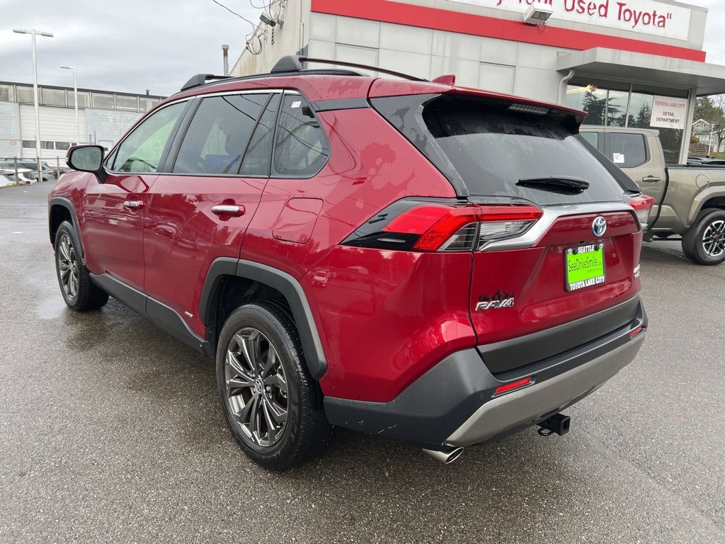 Used 2023 Toyota RAV4 Limited image 6