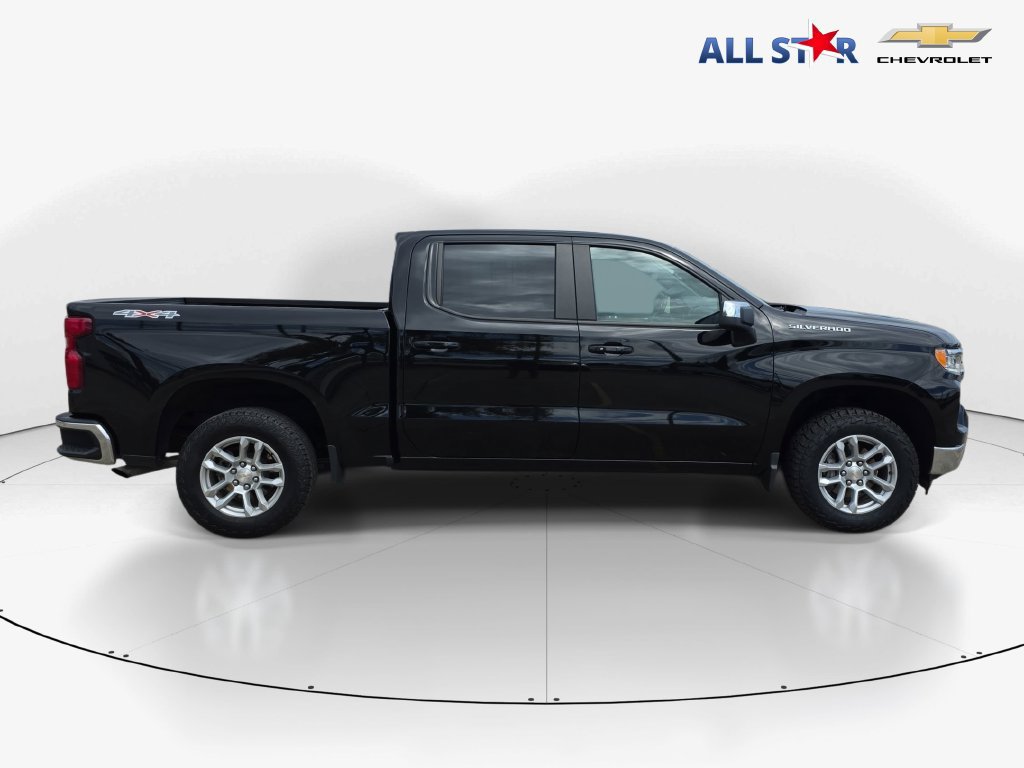 Used 2022 Chevrolet Silverado 1500 LT w/ Protection Package AWD/4WD image 2
