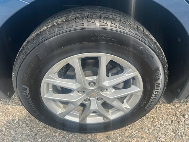 Used 2024 Chevrolet Equinox LT FWD image 12
