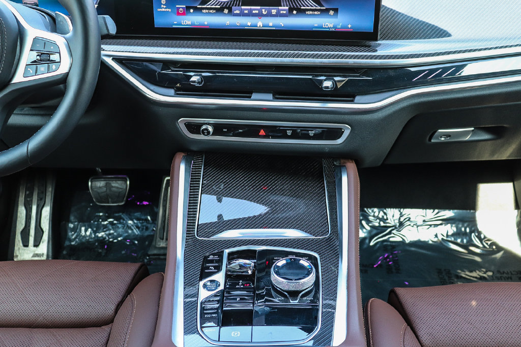 Used 2026 BMW X6 M60i AWD/4WD image 13