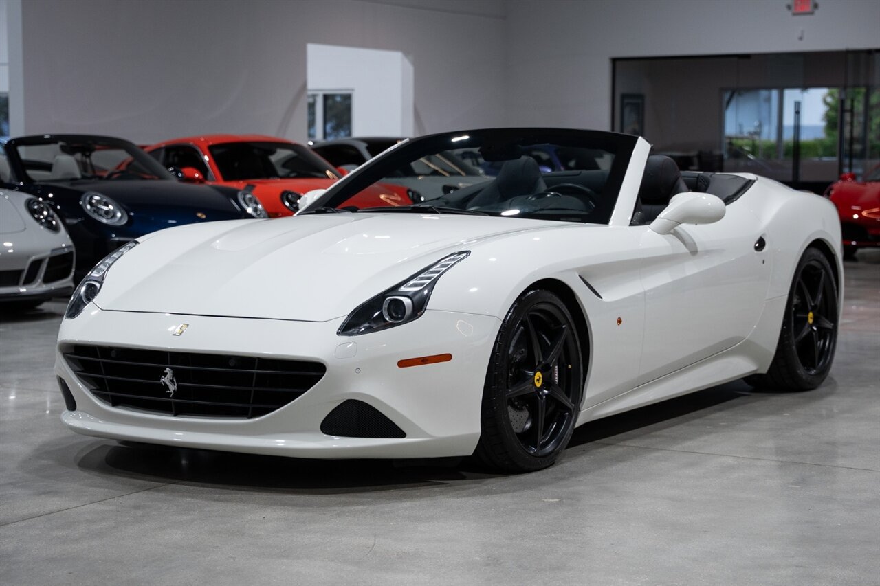 Used 2016 Ferrari California T RWD image 77