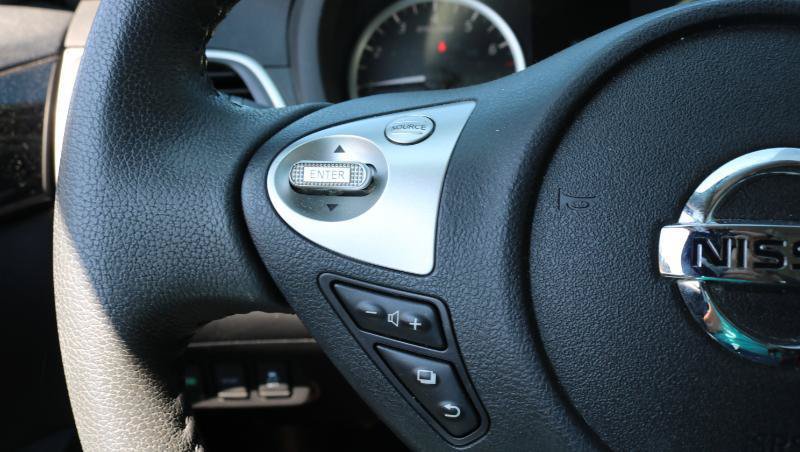 Used 2017 Nissan Sentra SV FWD image 6