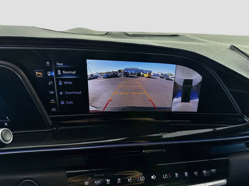 Used 2022 Cadillac Escalade Sport Platinum w/ LPO, ONYX Package AWD/4WD image 15