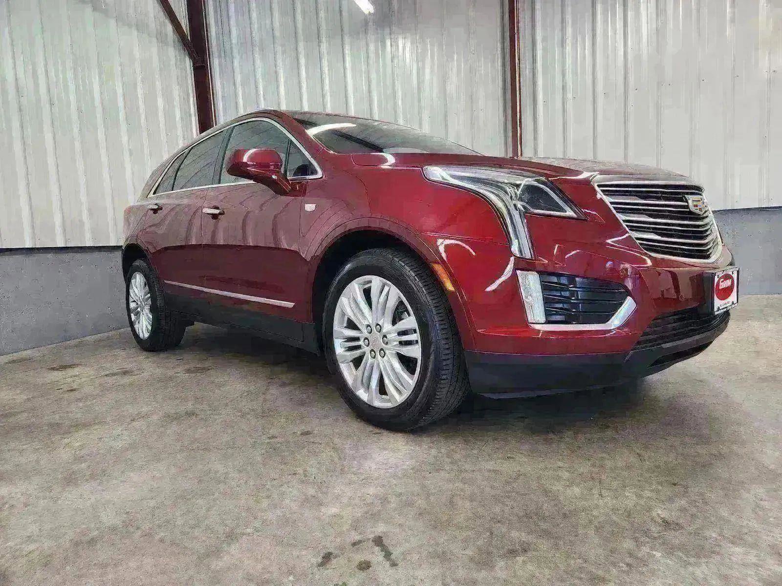 Used 2017 Cadillac XT5 Premium Luxury image 5