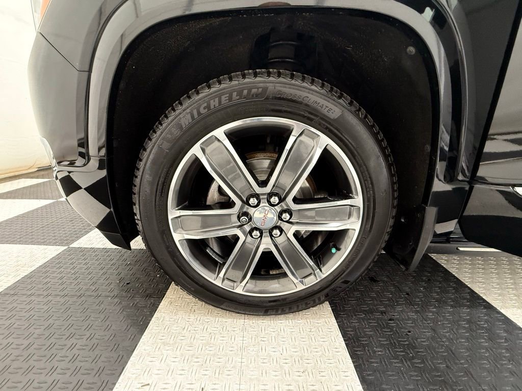 Used 2019 GMC Acadia Denali w/ GMC Pro Grade Package AWD/4WD image 11