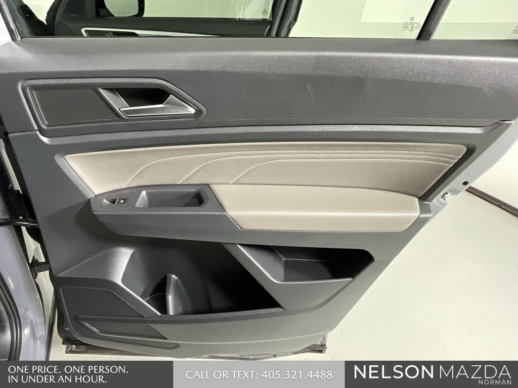 Used 2021 Volkswagen Atlas Cross Sport SE image 23