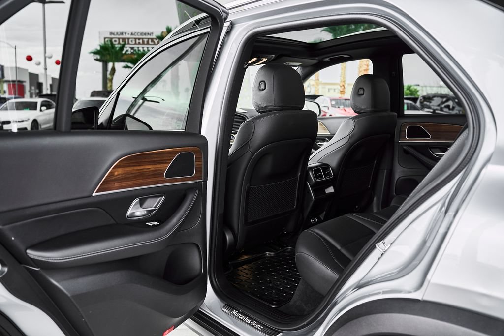 Used 2025 Mercedes-Benz GLE 350 4MATIC image 12