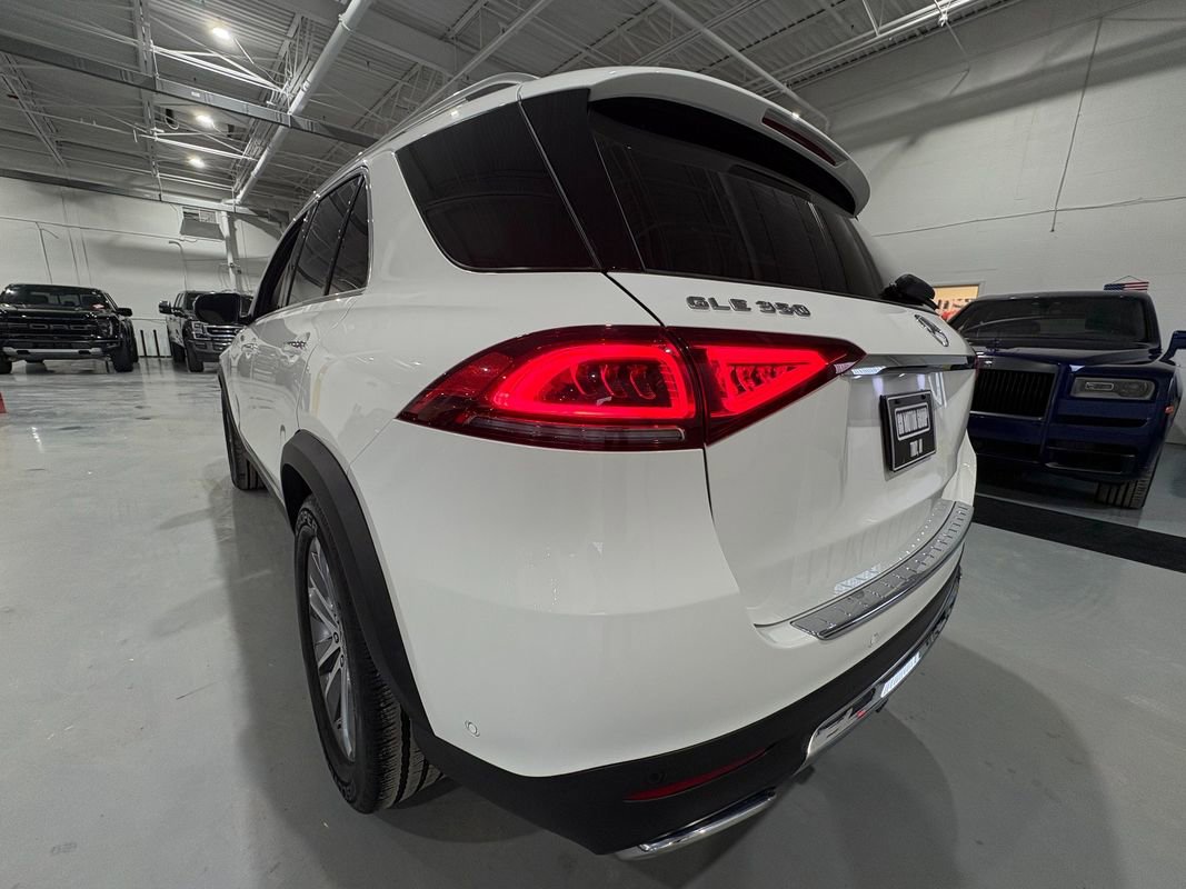 Used 2022 Mercedes-Benz GLE 350 4MATIC w/ Premium Package image 57