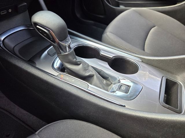 Used 2023 Chevrolet Malibu LT FWD image 26