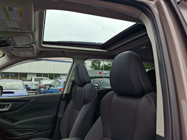 Certified 2022 Subaru Forester Premium AWD/4WD image 40