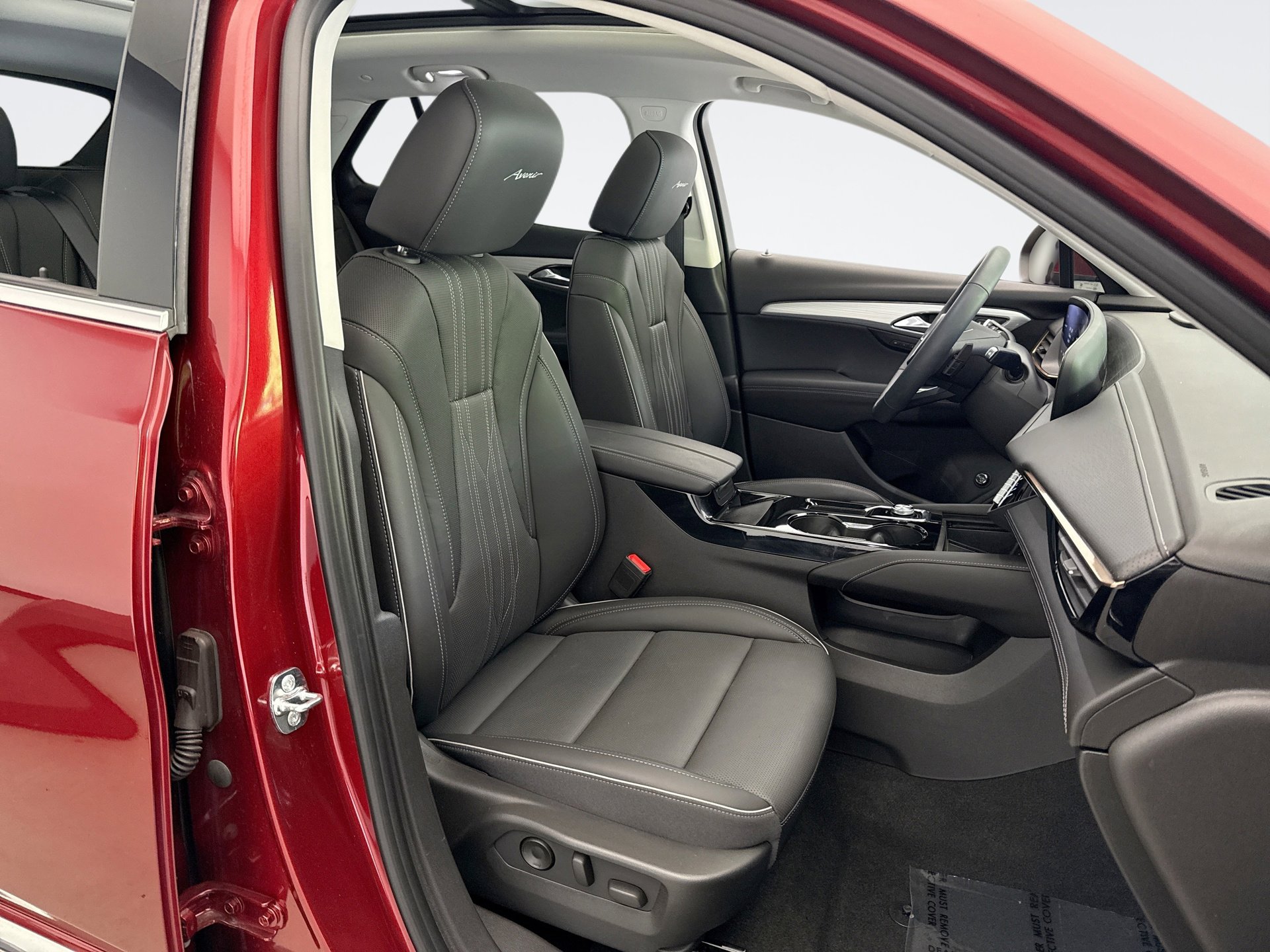 Used 2024 Buick Envision Avenir AWD/4WD image 16