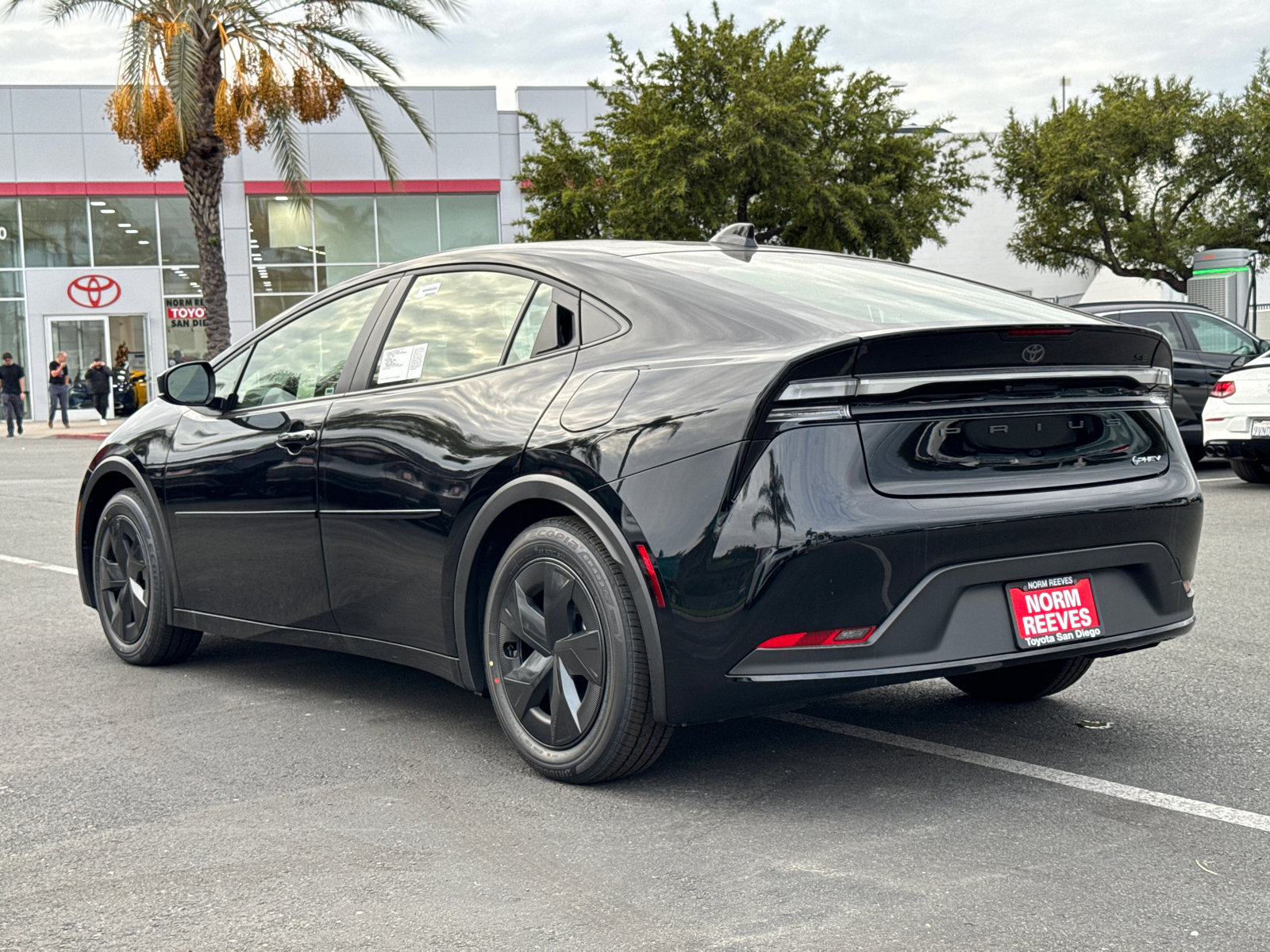 New 2026 Toyota Prius Plug-In Hybrid image 9