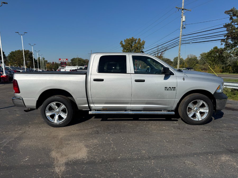 Used 2014 RAM 1500 ST w/ SXT Appearance Group AWD/4WD image 6