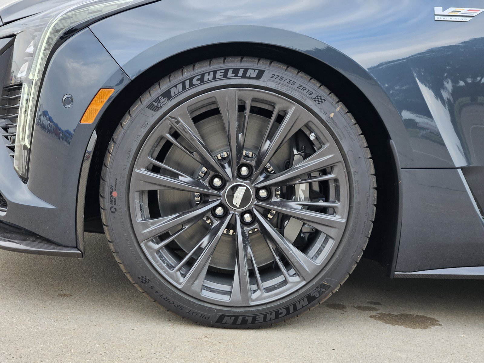 New 2026 Cadillac CT5 V Blackwing w/ Carbon Fiber 2 Package RWD image 7