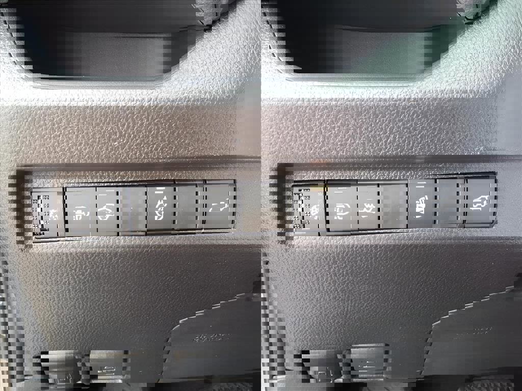 New 2025 Toyota RAV4 XLE Premium image 13