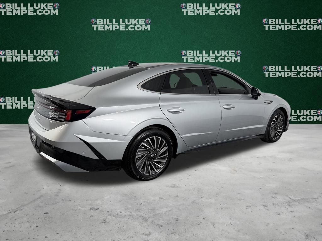 Used 2025 Hyundai Sonata Limited image 7