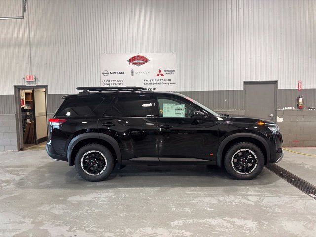 New 2026 Nissan Pathfinder Rock Creek AWD/4WD image 1