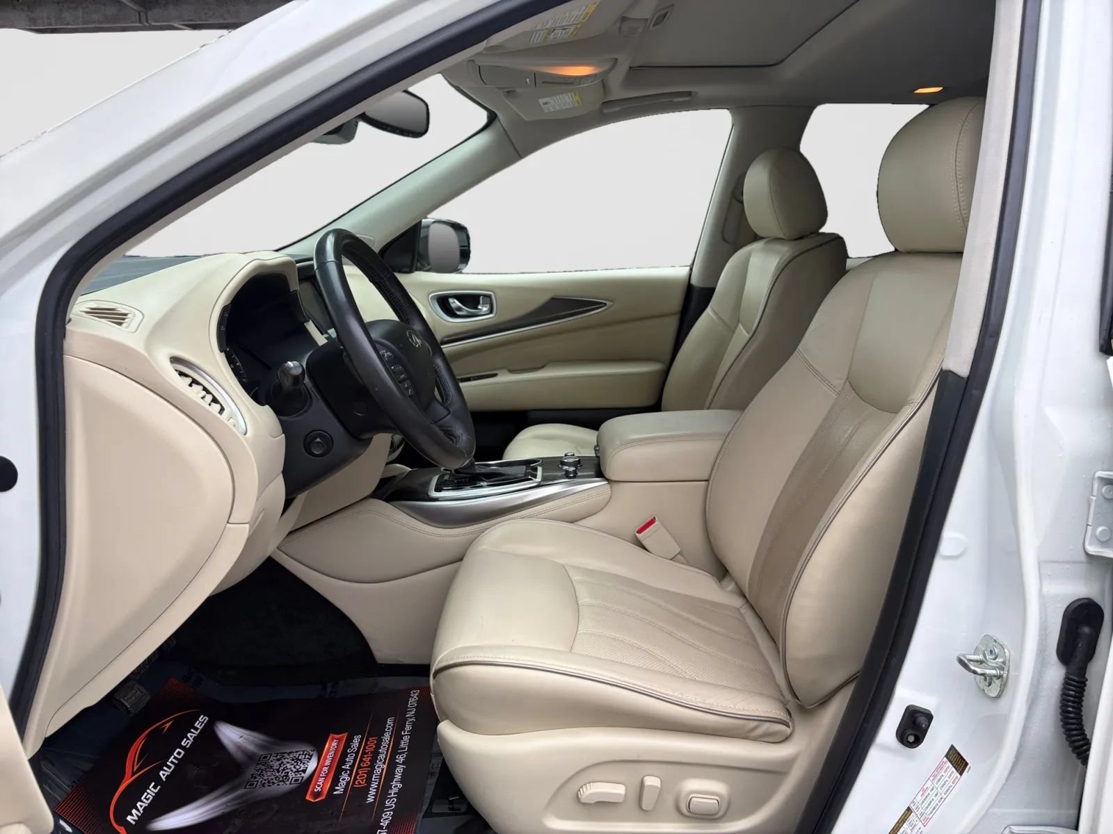 Used 2020 INFINITI QX60 Luxe w/ Essential Package AWD/4WD image 12