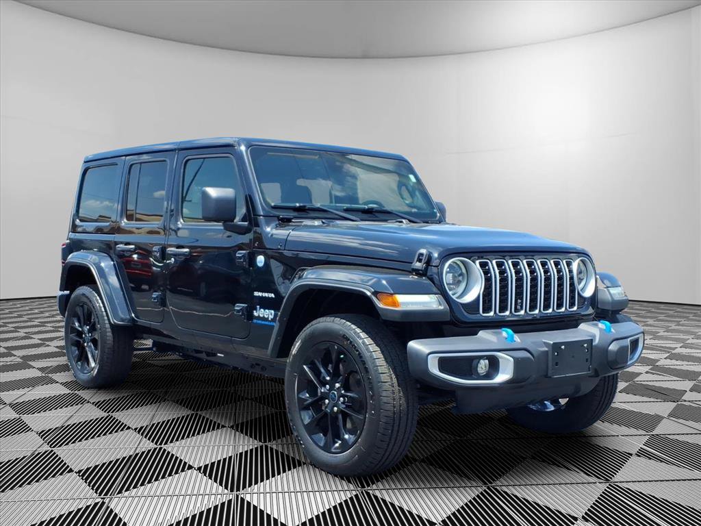 Used 2024 Jeep Wrangler Unlimited Sahara AWD/4WD image 1
