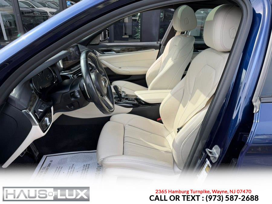 Used 2018 BMW 540i xDrive image 14