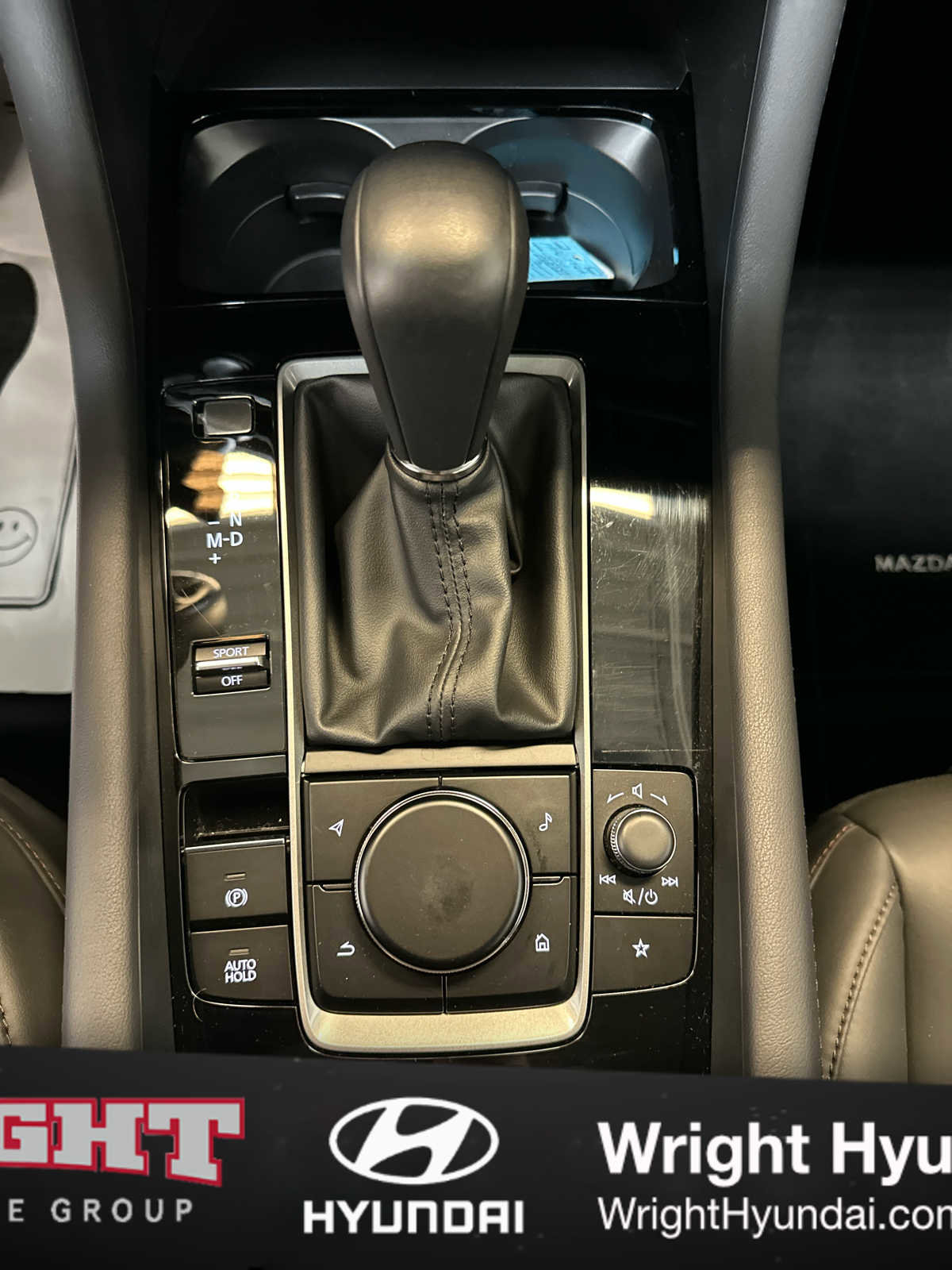 Used 2024 MAZDA MAZDA3 s image 28