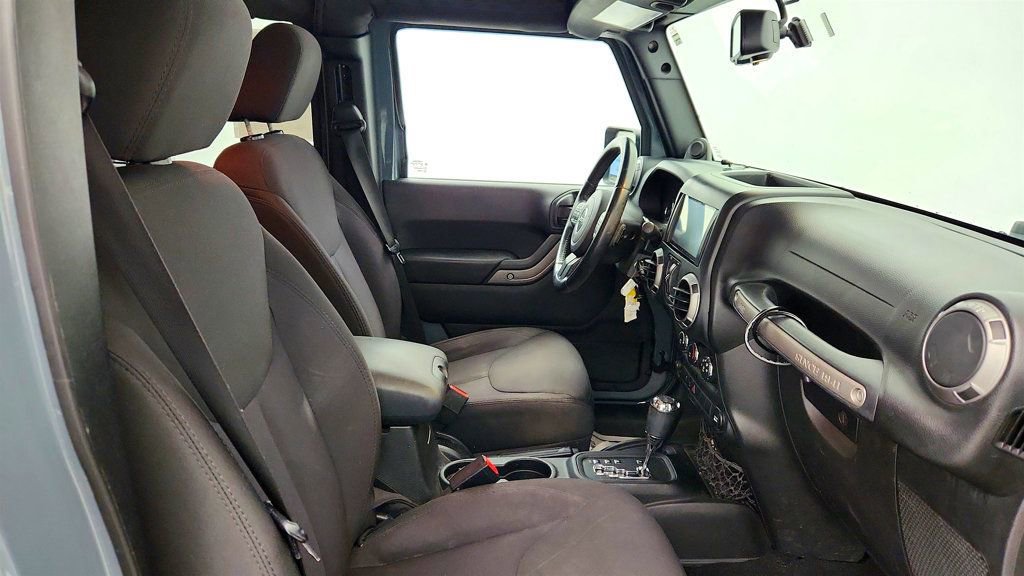 Used 2014 Jeep Wrangler Unlimited Sport w/ Quick Order Package 24S AWD/4WD image 22