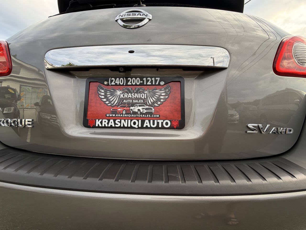 Used 2012 Nissan Rogue SV AWD/4WD image 12