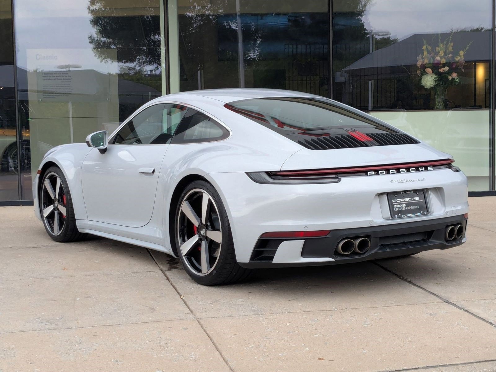 Certified 2024 Porsche 911 Carrera S RWD image 3