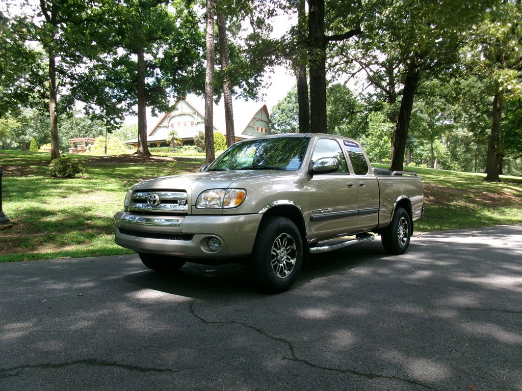Used 2003 Toyota Tundra SR5 w/ SR5 Extra Value Pkg