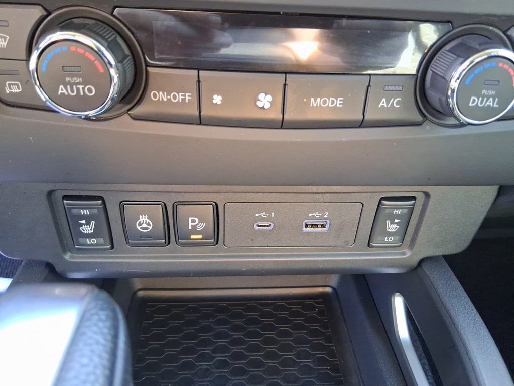 Certified 2025 Nissan Frontier SV w/ SV Convenience Package image 28