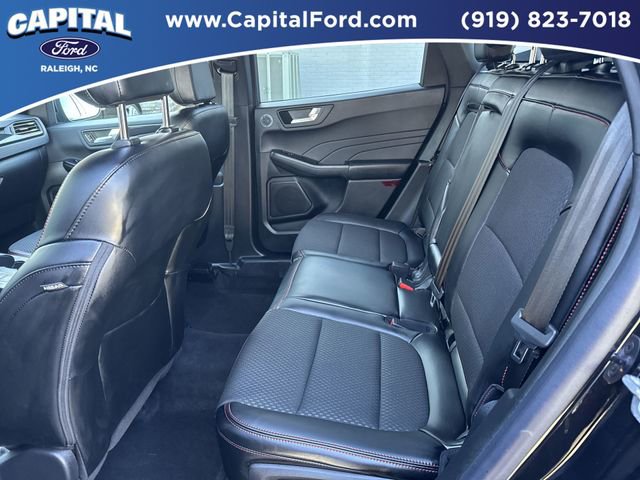 Used 2024 Ford Escape ST-Line Select w/ Tech Pack #2 image 16