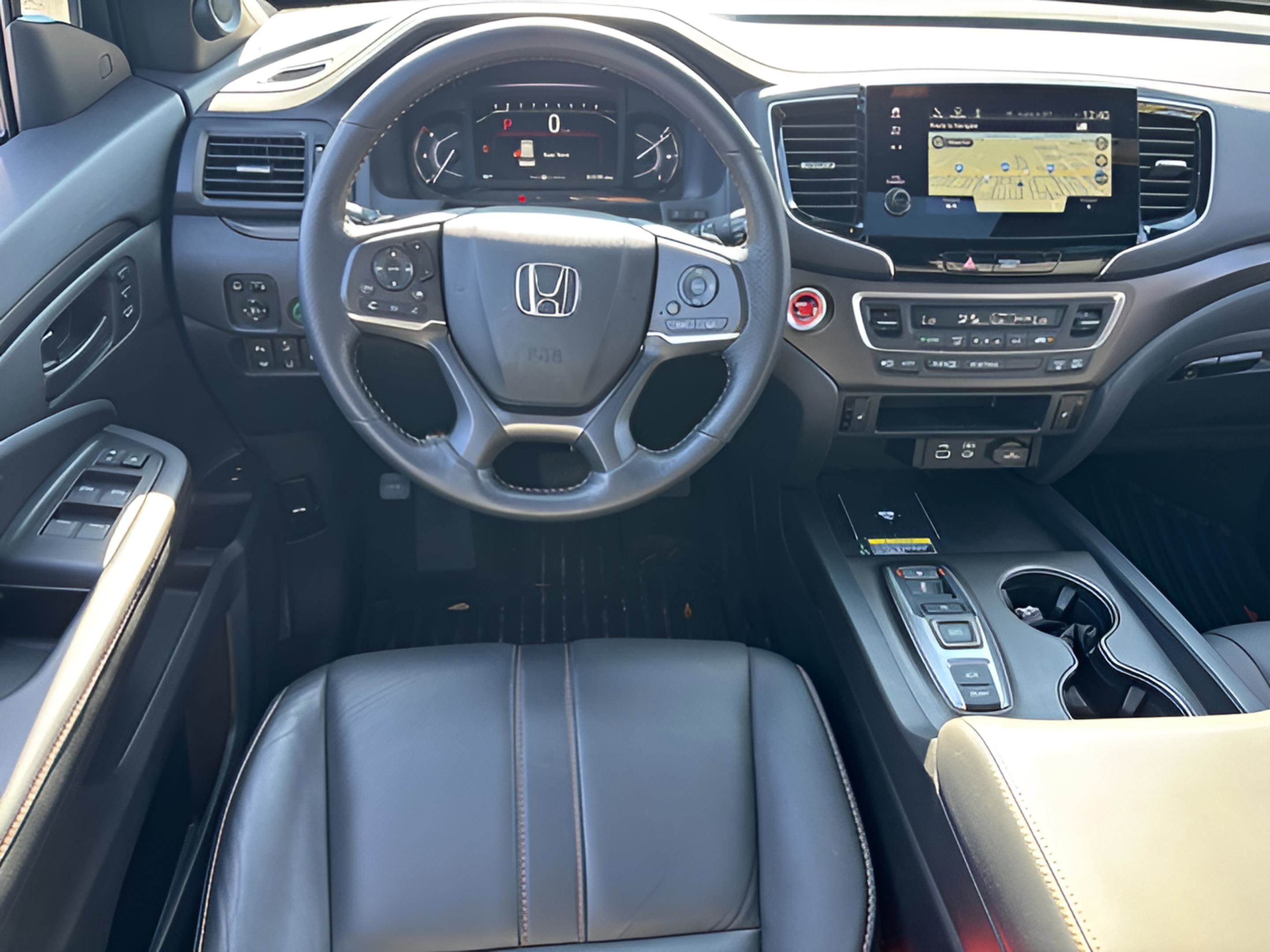 Certified 2024 Honda Passport TrailSport image 12