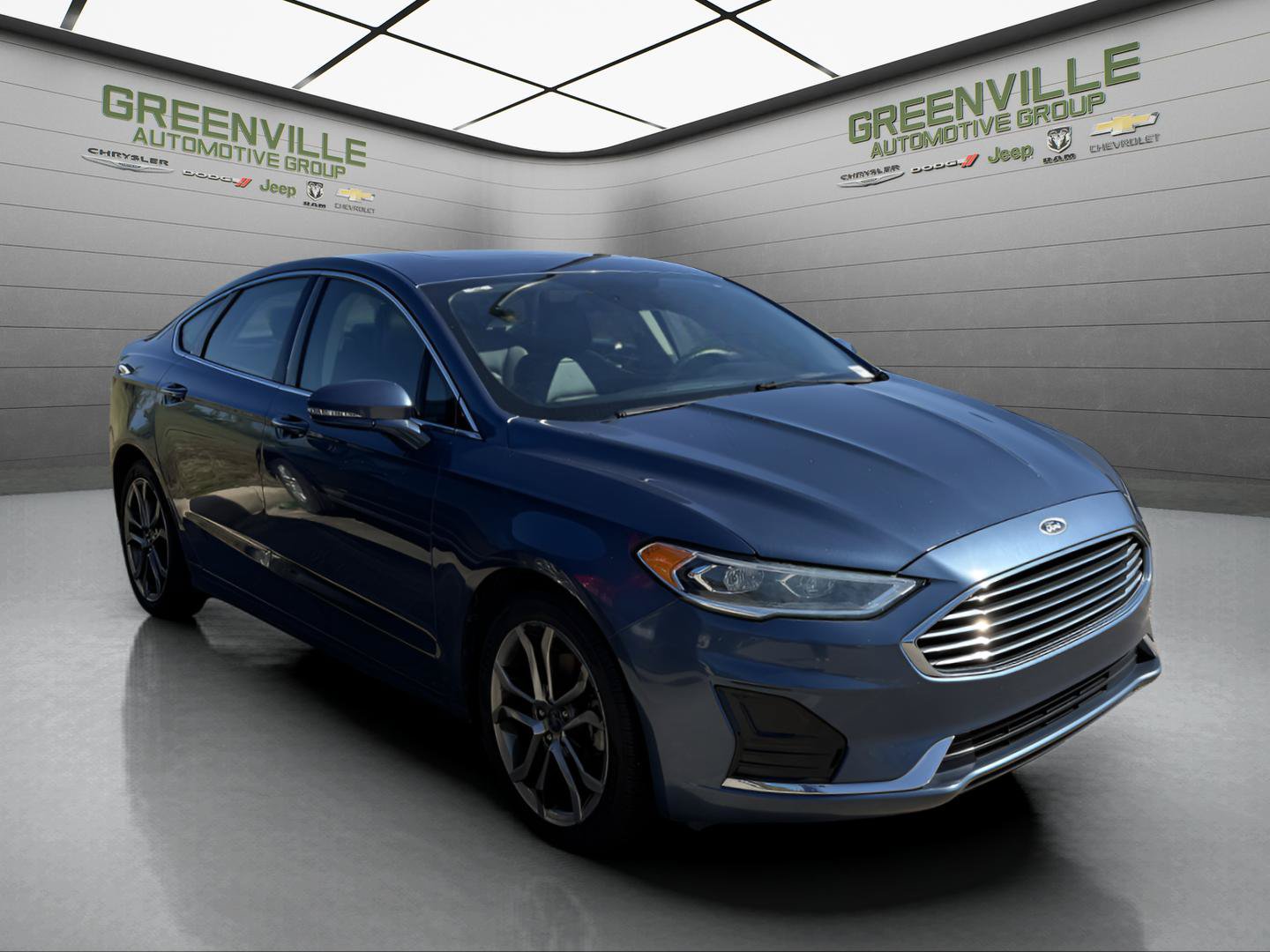 Used 2019 Ford Fusion SEL FWD image 3