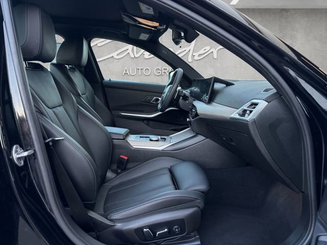 Used 2025 BMW 330i Sedan image 24