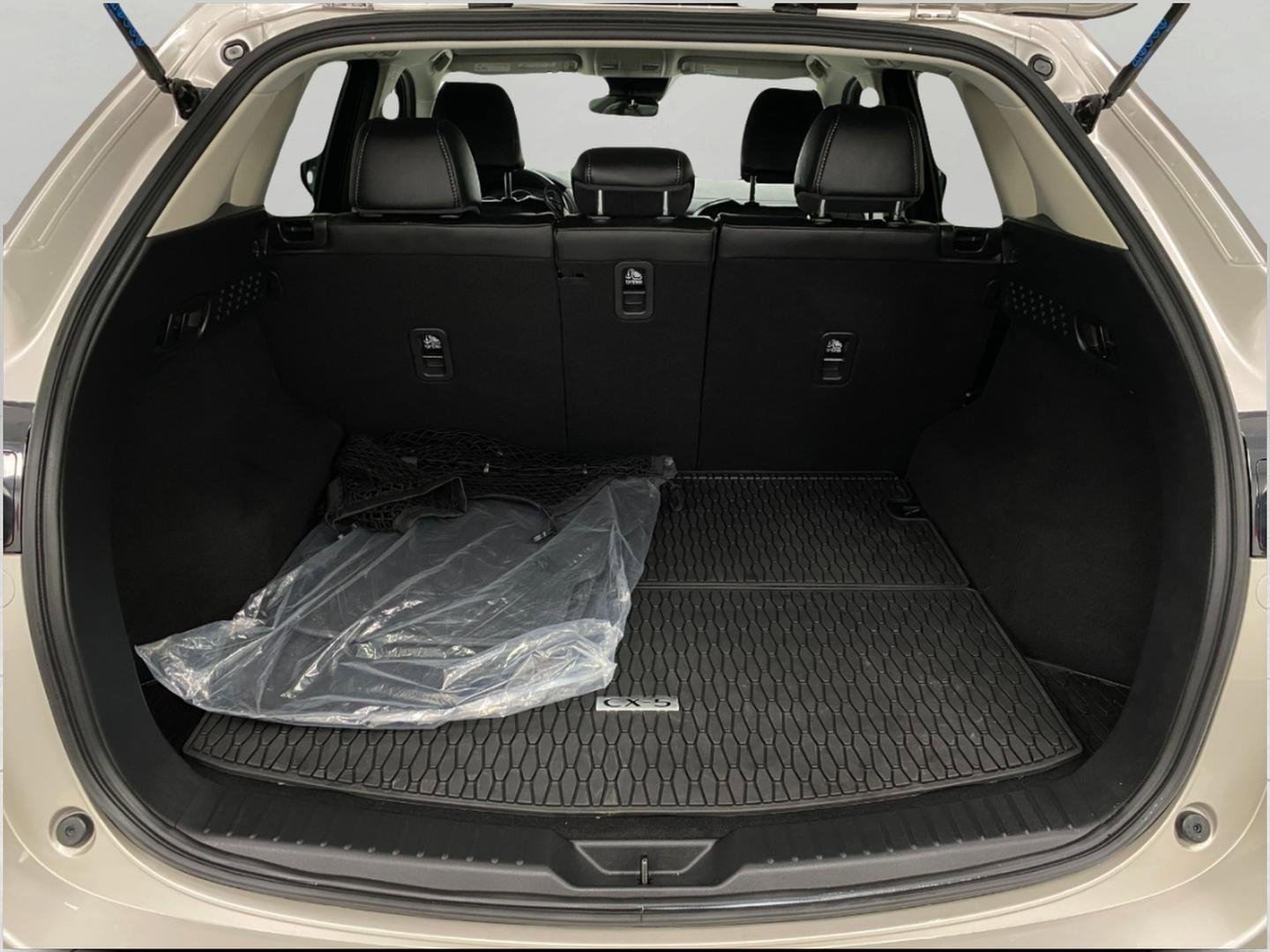 Used 2025 MAZDA CX-5 AWD 2.5 S w/ Select Package image 6