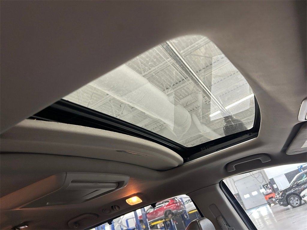 Used 2015 Honda Odyssey EX-L image 23