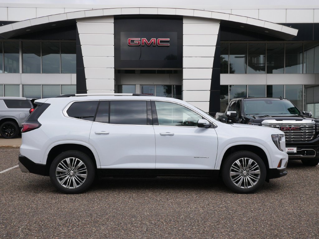 New 2027 GMC Acadia Denali w/ LPO, Floor Liner Package AWD/4WD image 2