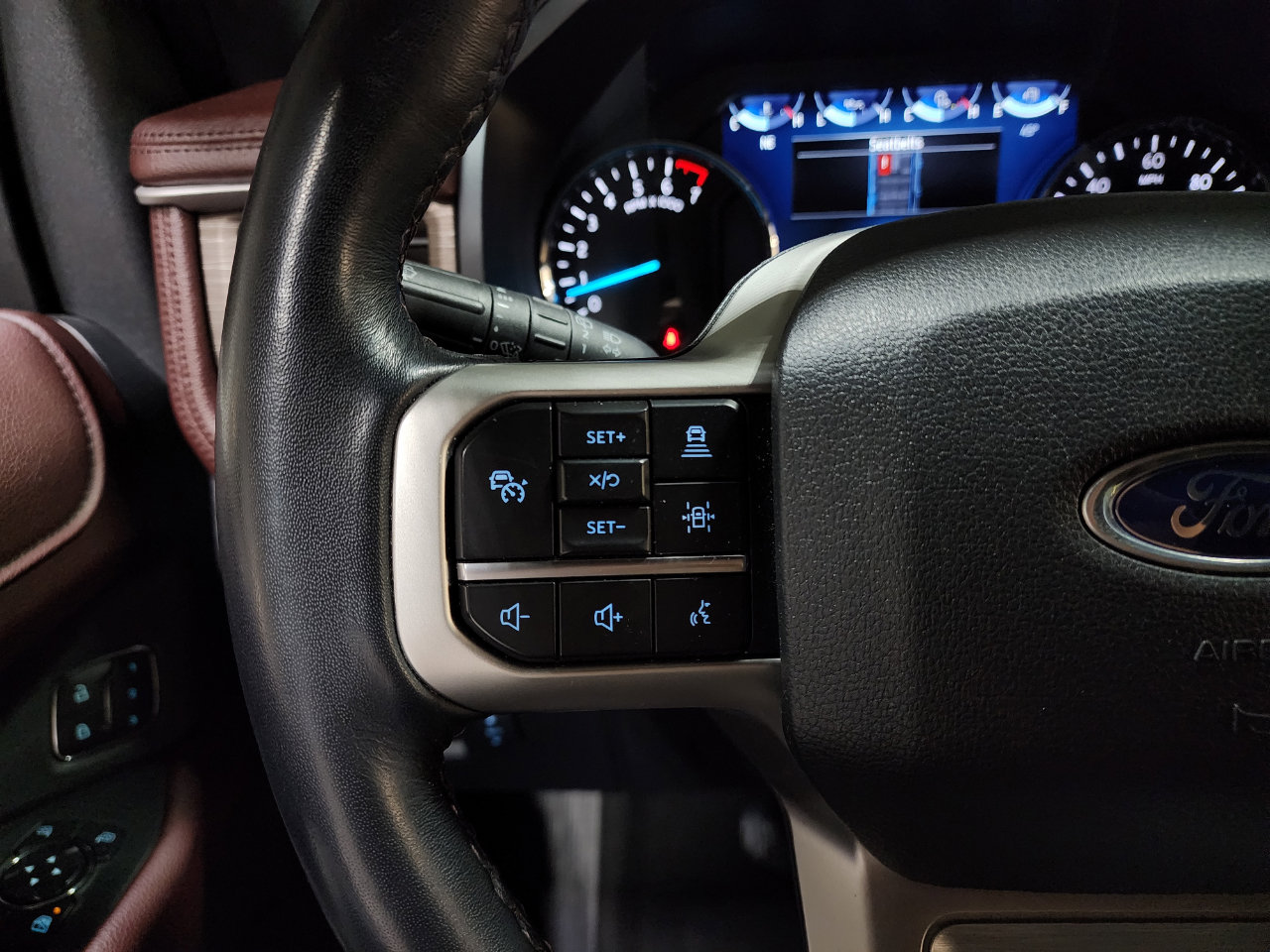 Used 2024 Ford Expedition Max Limited image 33