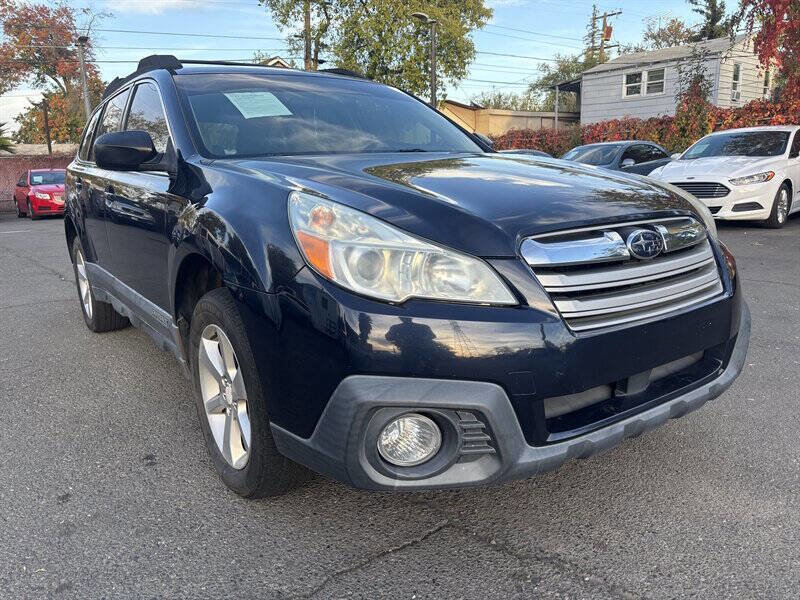 Used 2014 Subaru Outback 2.5i image 2